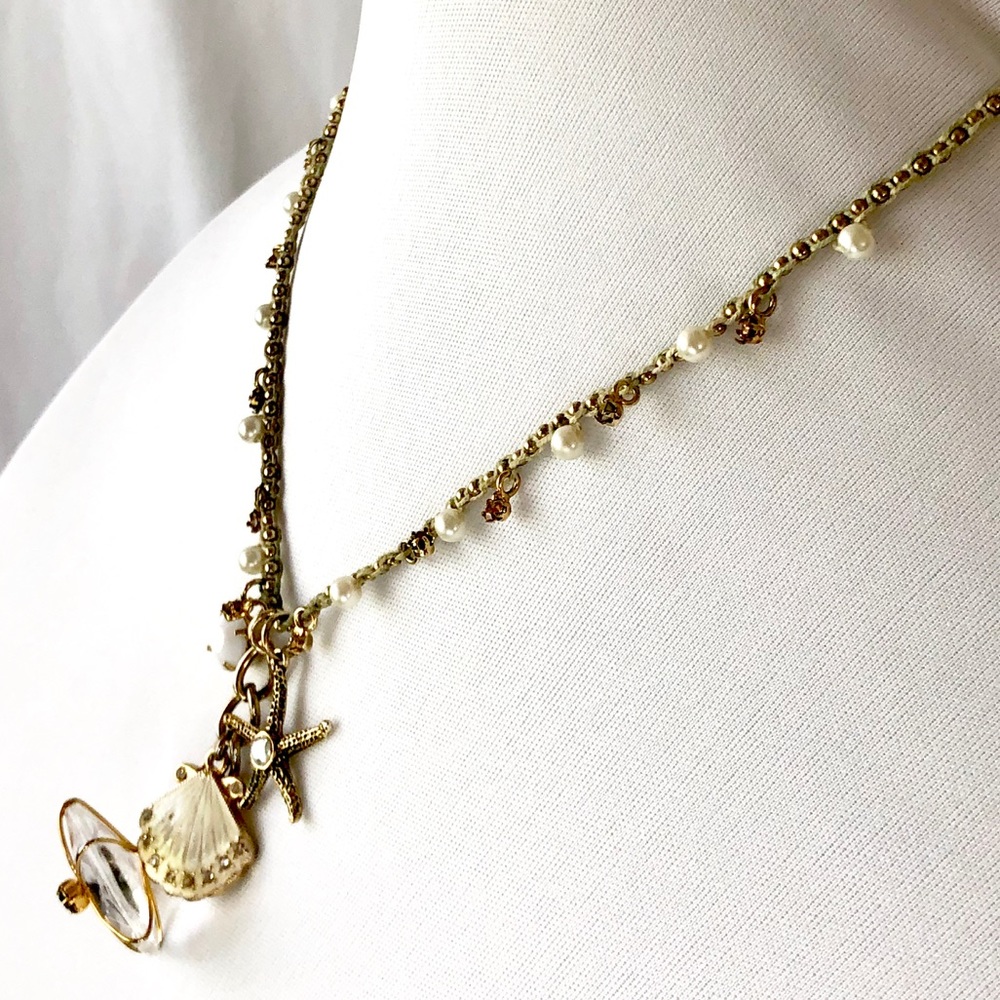 Betsey Johnson 2006 Starfish/Shell Charm Necklace - Picture 2 of 7